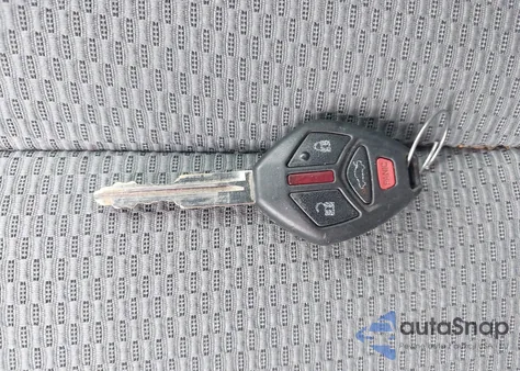 2010 Mitsubishi Galant Fe z USA, uszkodzony, nr VIN 4A32B2FF4AE007304